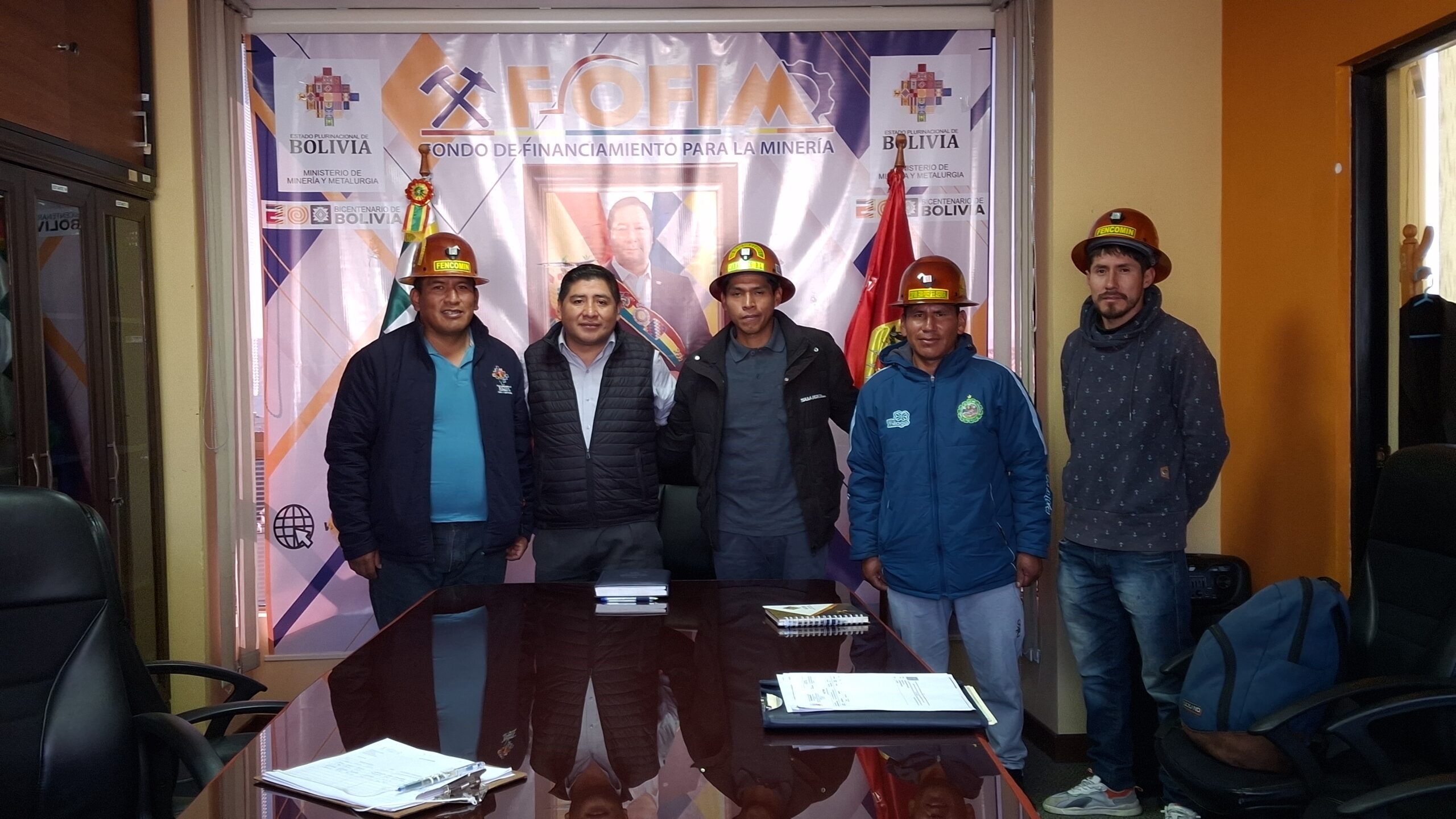  NUEVA DIRECTIVA DE LA COOPERATIVA MINERA GRAN PODER DE EL ASIENTO R.L. GESTIONA PRÉSTAMO ANTE FOFIM PARA OPTIMIZAR SU PRODUCCIÓN